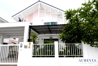 บ้านเดี่ยวให้เช่า : โครงการ แมกโนลีย์ ศรีราชา Magnolie Sriracha บ้านเดี่ยว 2 ชั้น 47.8 ตร.วา 3 ห้องนอน 3 ห้องน้ำ ตกแต่งครบพร้อมเข้าอยู่