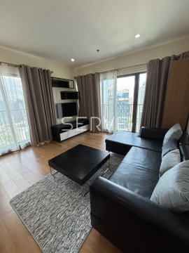 ðĨ37KðĨ- Corner Unit 1 Bed with Bathtub 62.36 sq.m. High Fl. 25+ Perfect Location BTS Thong lo at Noble Remix Condo / Condo For Rent