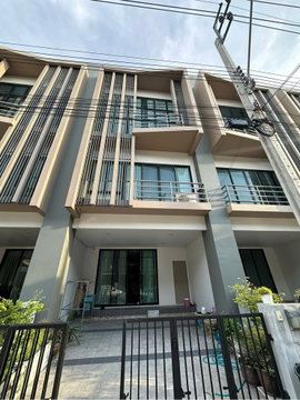  sale : Wayra biznet 4-story townhome near the airport, expressway, and Lat Krabang BTS station.