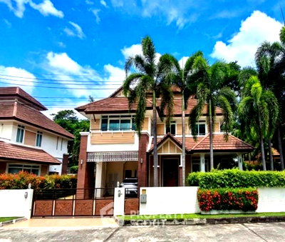 Houses for sale Si Racha Chonburi : 5-BR House at The Boulevard Sriracha in Surasak (ID 3373235)