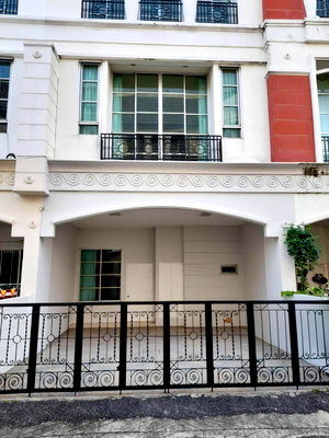 เช่าทาวน์โฮม นิคมอัญธานี (เจมโมโปลิส) : T 1538 ให้เช่า ทาวน์โฮม 3 ชั้น ใกล้รถไฟฟ้า ม.นันทยา เฉลิมพระเกียรติ ทำเลดี ทำออฟฟิศจดทะเบียนได้ ราคา 18,000 บาท