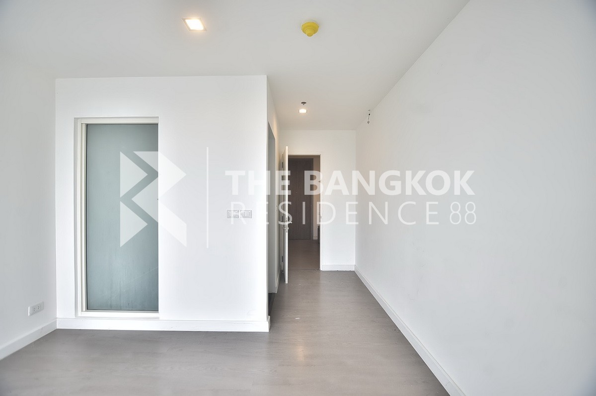 picture Looking for an owner for this special unit A Space I.D. Asoke-Ratchada - 8/10