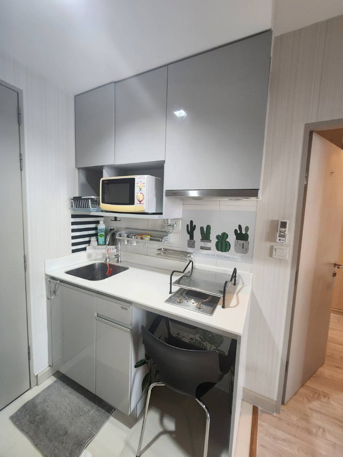 รูป  ให้เช่า ห้องสวย   ไอดีโอ โมบิ สาทร ( Ideo mobi sathorn ) ติด BTS ธนบุรี  50 เมตร พร้อมเฟอร์ +ห้อง 31 ตรม. เพียง 14,500  บาท   - รูปที่ 9/12