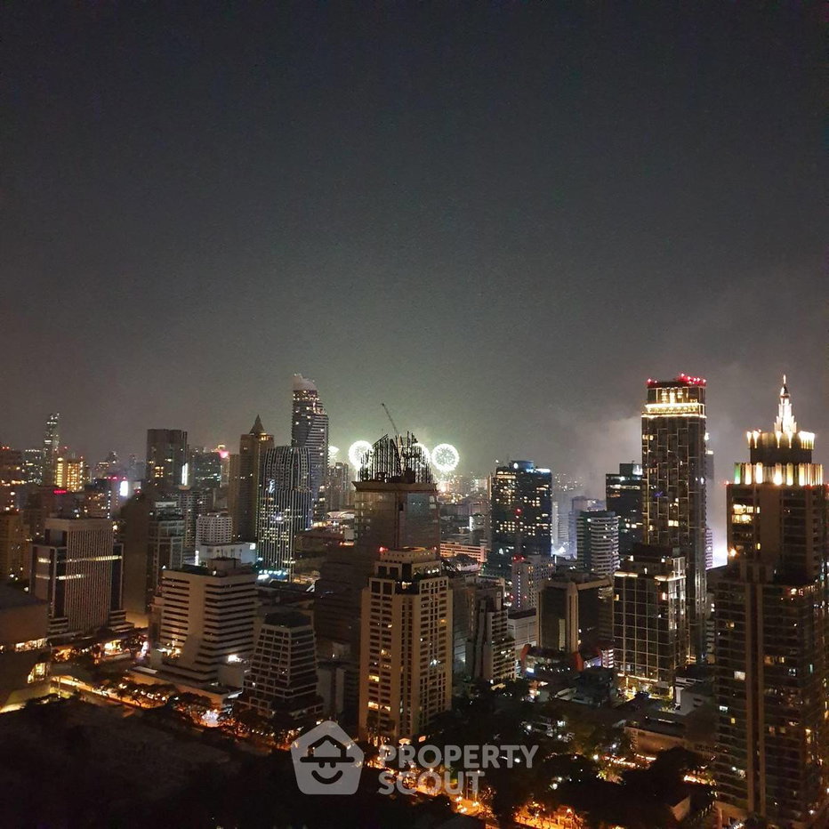 picture 1-BR Condo at Life One Wireless near BTS Phloen Chit (ID 2688136) - 2/12