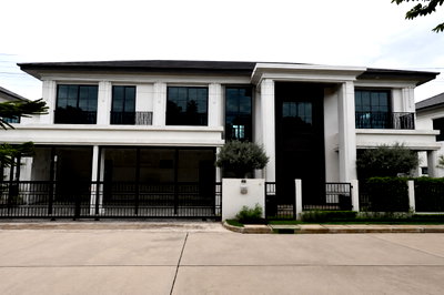 บ้านเดี่ยวให้เช่า : 🏡 ให้เช่าบ้านหรู เศรษฐสิริ รวมโชค เชียงใหม่ | บ้านเปล่า เลี้ยงสัตว์ได้ | ทำเลดี พร้อมเข้าอยู่