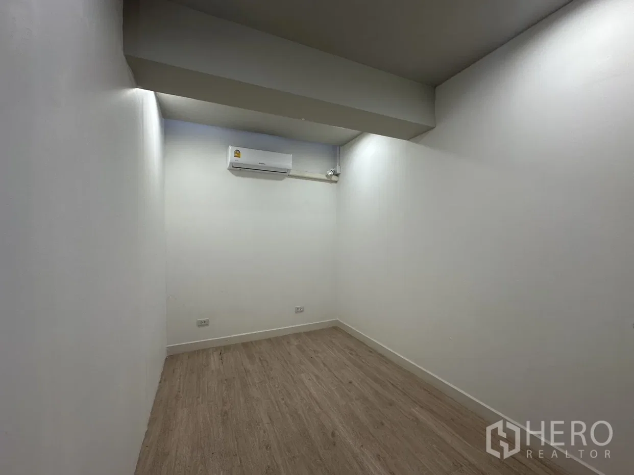 picture For Rent Retail Space 163 sq.m. in Khlong Tan Nuea, Watthana, Bangkok BTS Thonglor - 16/17