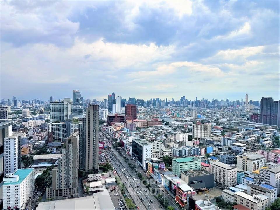 picture 1-BR Life Ratchadapisek Near MRT Huai Khwang, 31 Sqm (ID 3354182) - 11/11