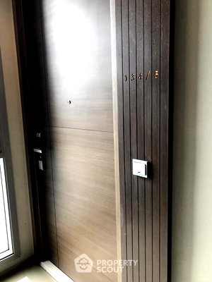 คอนโดให้เช่า : คอนโด 2 ห้องนอน Quattro By Sansiri ใกล้ BTS ทองหล่อ (ID 3374853)