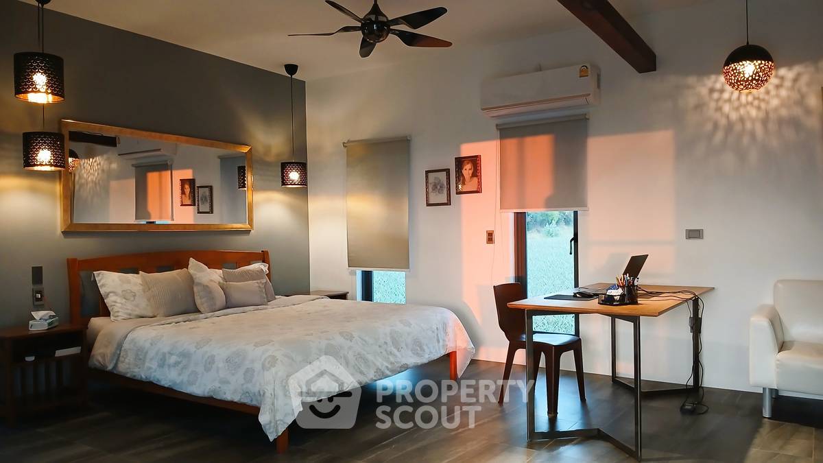 picture Pet-Friendly 4-BR Villa, 240 Sqm, Wang Phong, Pran Buri (ID 3373604) - 25/50
