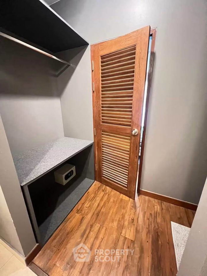 รูป ใกล้ BTS ทองหล่อ 100 ม. | 1 ห้องนอน Von Napa Sukhumvit 38 Condominium (ID 3139823) - รูปที่ 7/11