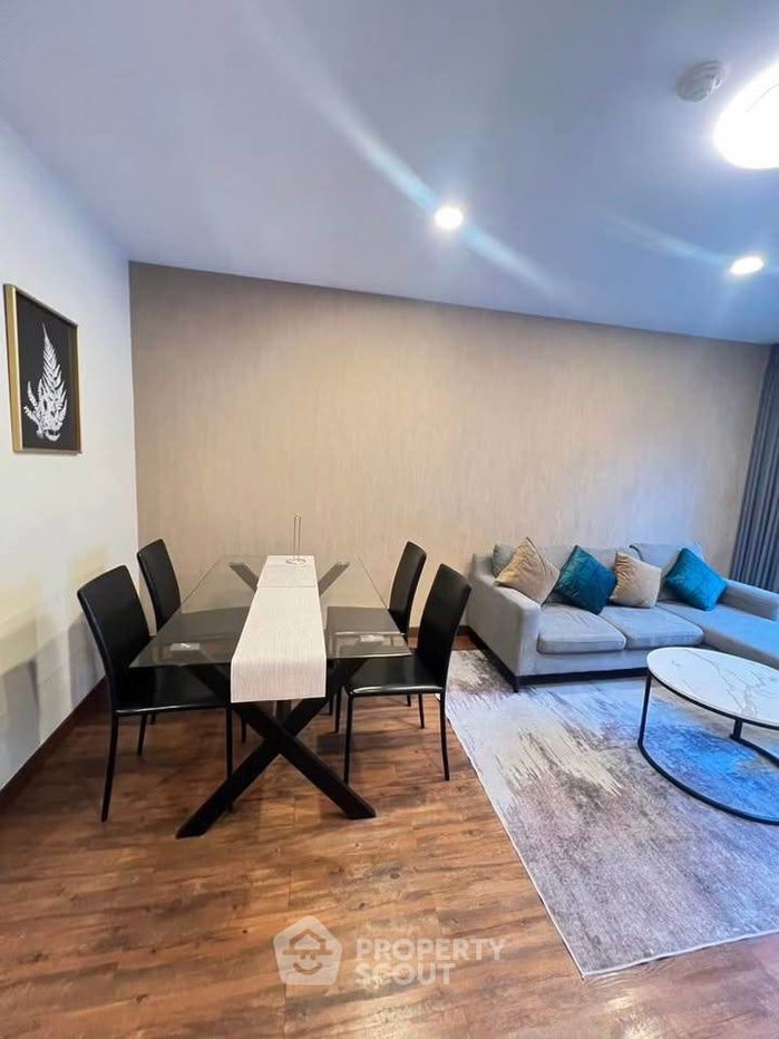 รูป ใกล้ BTS ทองหล่อ 100 ม. | 1 ห้องนอน Von Napa Sukhumvit 38 Condominium (ID 3139823) - รูปที่ 3/11