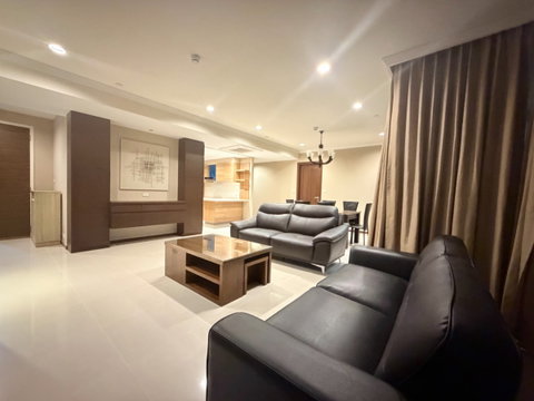 [ For Rent ] Fullerton Sukhumvit — 3 Bedroom | BTS Ekkamai | Fully Furnished [GTN-0898]