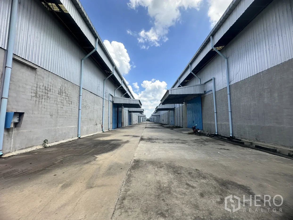 รูป ให้เช่า โกดัง 20000 ตรม บ้านหมอ สระบุรี - รูปที่ 8/8
