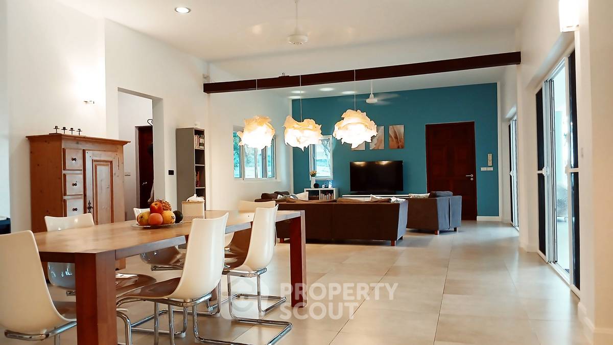 picture Pet-Friendly 4-BR Villa, 240 Sqm, Wang Phong, Pran Buri (ID 3373604) - 14/50