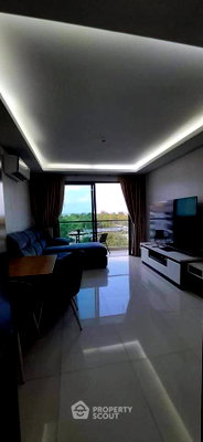 ขายคอนโด : คอนโด 1-ห้องนอน ที่ คลับ รอยัล ใกล้ ปราสาทสัจธรรม (ID 3356202)