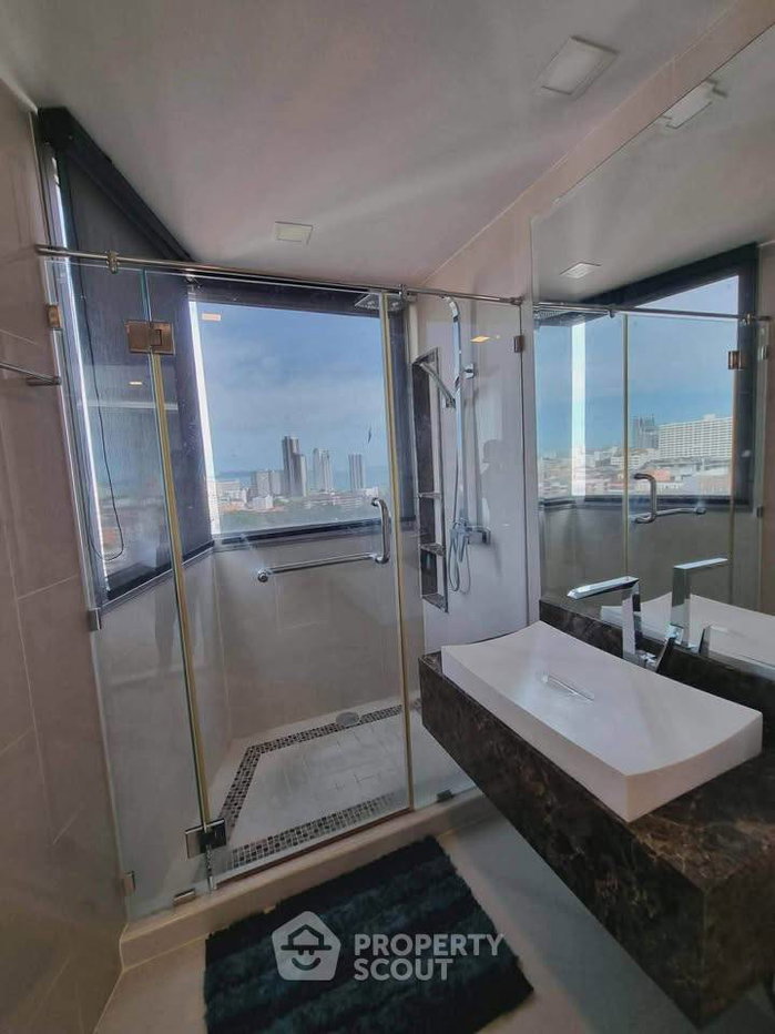 picture 1-BR Condo at The Peak Towers close to Phratamnak (ID 2791832) - 12/14