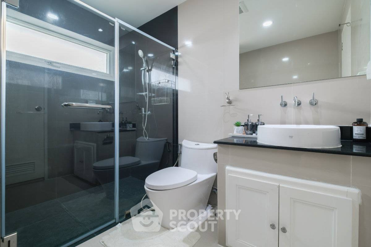 รูป คอนโด 2-ห้องนอน ที่ เดอะ เพลนารี่ สาทร ใกล้ BTS วงเวียนใหญ่ (ID 3229797) - รูปที่ 25/49