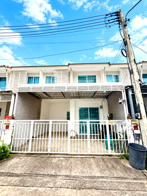เช่าทาวน์โฮม เชียงใหม่ : 🏡 บ้านให้เช่า ทาวน์โฮม 2 ชั้น พร้อมเฟอร์นิเจอร์ ในโครงการคุณภาพ ใกล้สนามบินเชียงใหม่ โซนแม่เหียะ ทำเลดี เดินทางสะดวก