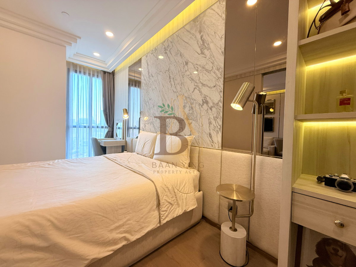 picture 𝘼𝒔𝙝𝒕𝙤𝒏 𝑪𝙝𝒖𝙡𝒂 - 𝑺𝙞𝒍𝙤𝒎 1 Bedroom for Rent near 𝑴𝑹𝑻 𝑺𝒂𝒎𝒚𝒂𝒏, Lumphini Park  - 9/12