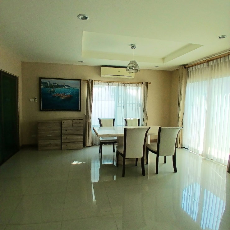 picture Tenant Occupied Home in a Prime Si Racha Location - 5/16