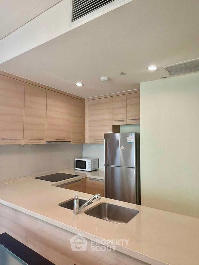picture 200m To BTS Asoke | 3-BR 225 Sqm At Citi Smart Sukhumvit 18 (ID 3372089) - 16/38