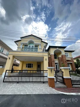 For Rent 4 Bedroom Detached House in Nantawan Village Onnut in Bang Chak, Phra Khanong, Bangkok