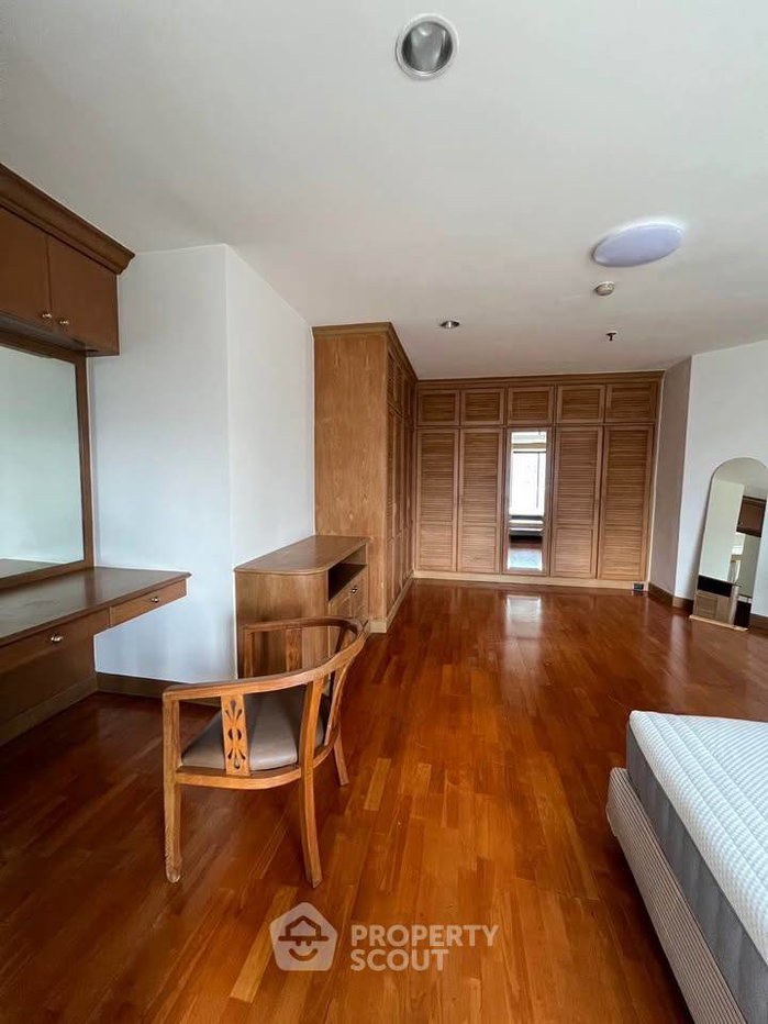 picture 3-BR Condo at Fifty Fifth Tower Thonglor near BTS Thong Lor (ID 2964649) - 4/16