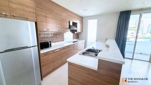 Ready-to-move-in Condo at an Amazing Price!! Villa Sikhara