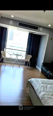 คอนโดให้เช่า : ใกล้ BTS นานา เพียง 200 เมตร | คอนโด 1 ห้องนอน The Trendy Condominium (ID 3187878)