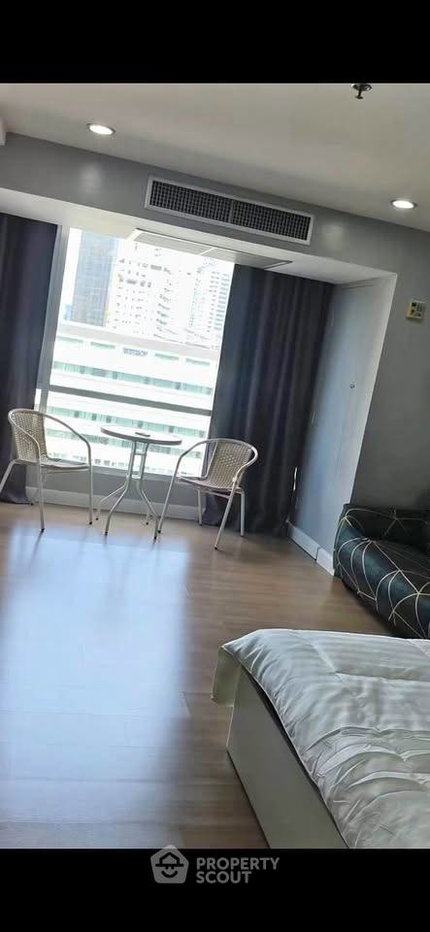 picture 200m To BTS Nana | 1-BR At The Trendy Condominium (ID 3187878) - 1/8