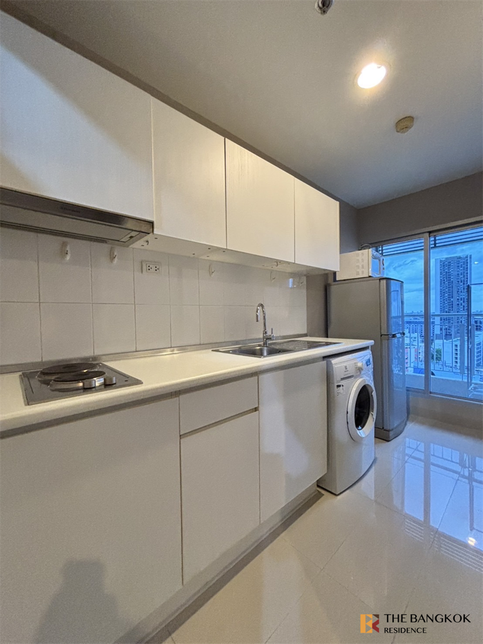 รูป ไลฟ์ แอด ลาดพร้าว 18 ทำเลแหล่งงาน รายล้อมด้วยไลฟ์สไตล์ ใกล้ MRT สถานีลาดพร้าว - รูปที่ 1/10