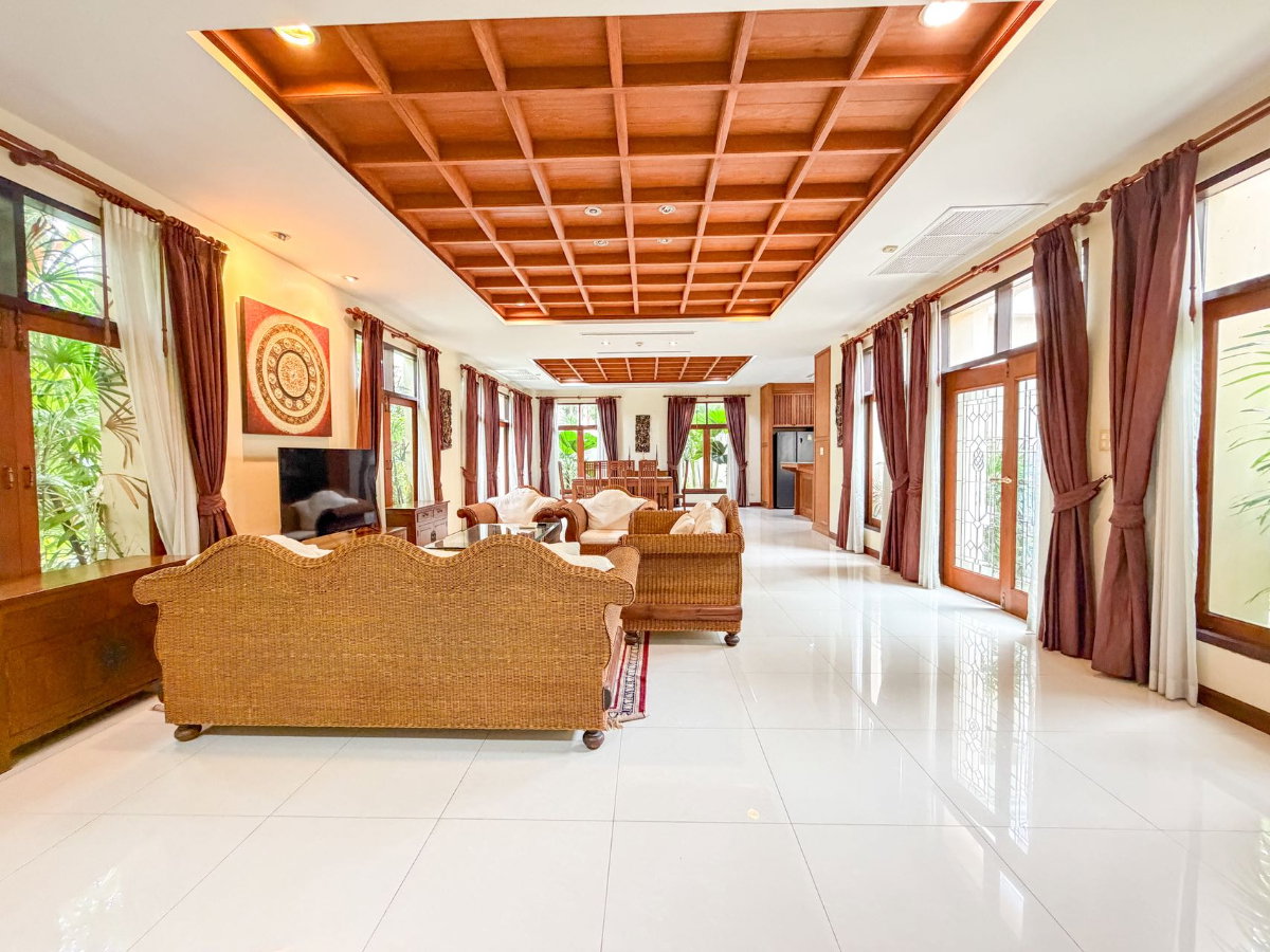 รูป ให้เช่า บ้านเดี่ยว View Talay Marina (3 ห้องนอน & 5 ห้องน้ำ)  - รูปที่ 10/28