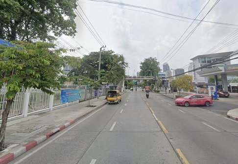 ขายที่ดิน ถนนนางลิ้นจี่ ใกล้ Marketplace นางลิ้นจี่