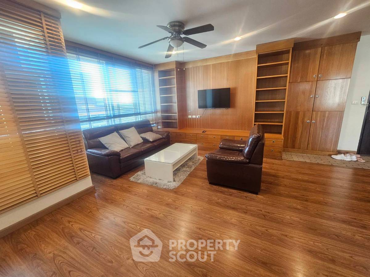 รูป ใกล้ BTS เอกมัย เพียง 200 ม. | 2 ห้องนอน The Address Sukhumvit 42 (ID 3373412) - รูปที่ 2/19