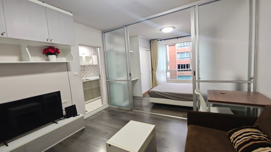 รูปภาพ For Rent: dcondo Campus Resort Kuku – 5th Floor Pool View (1BR Separated Kitchen) 13,000 THB/month