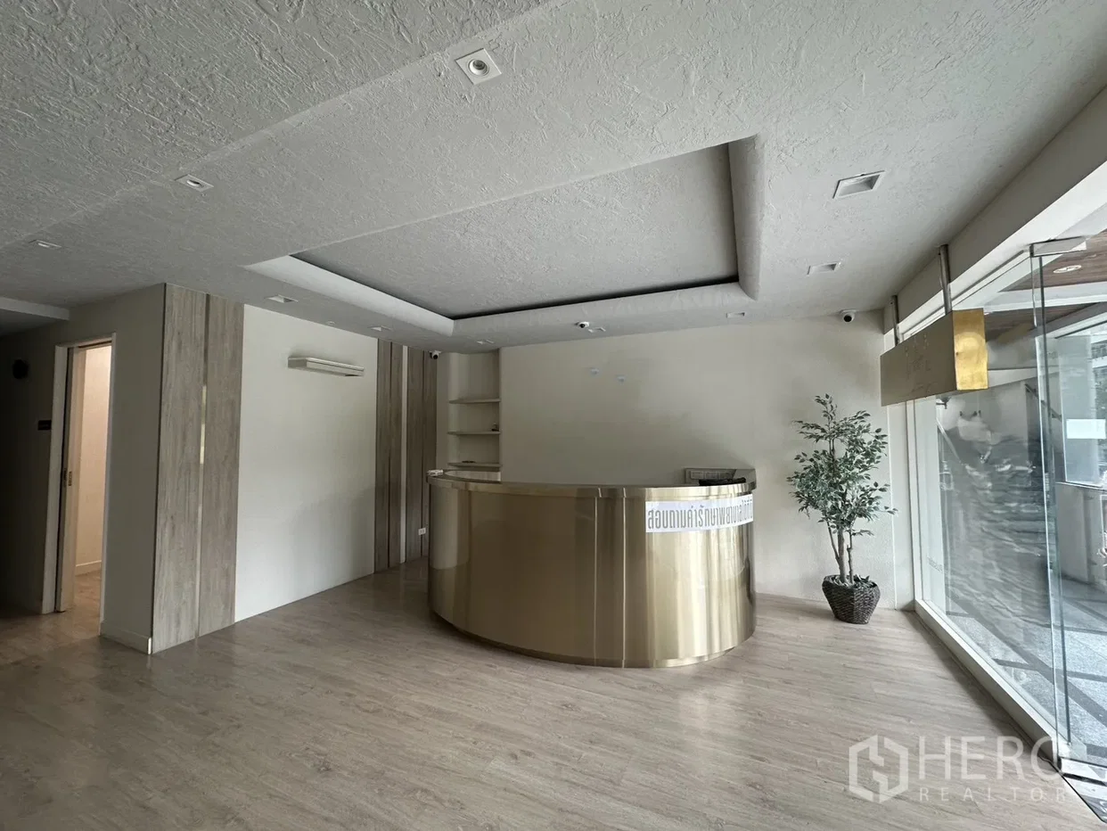 picture For Rent Retail Space 163 sq.m. in Khlong Tan Nuea, Watthana, Bangkok BTS Thonglor - 2/17