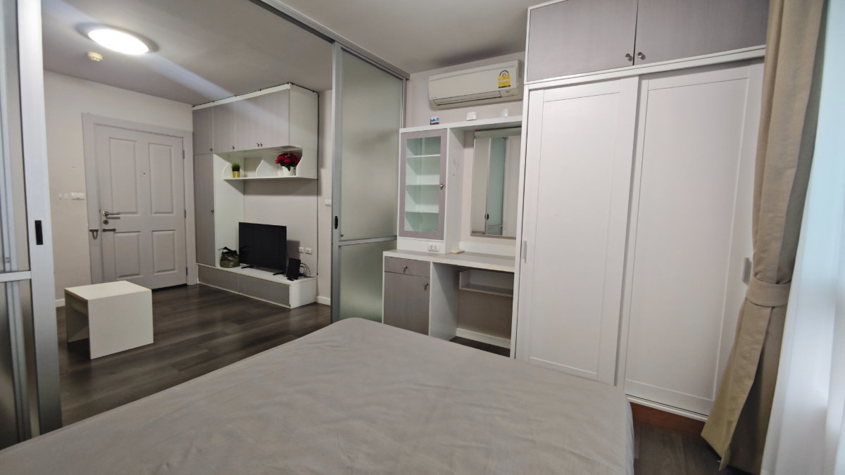 picture For Rent: dcondo Campus Resort Kuku – 5th Floor Pool View (1BR Separated Kitchen) 13,000 THB/month - 9/17