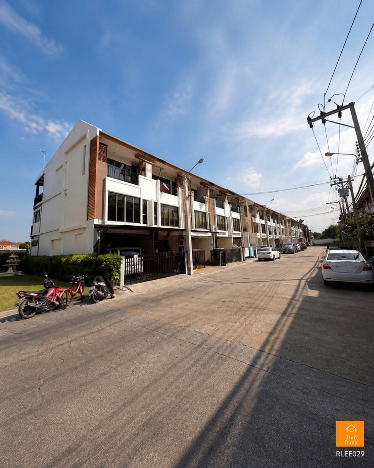 รูป ให้เช่าทาวน์โฮม The Private Sukhumvit 97/1 (23 ตร.ว.) 3นอน 4น้ำ ใกล้ BTS บางจาก  - รูปที่ 2/39
