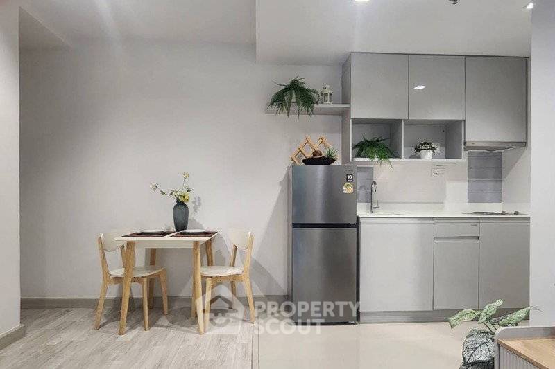 picture 1-BR Condo at Ideo Mobi Rama 9 near MRT Phra Ram 9 (ID 3375976) - 3/7