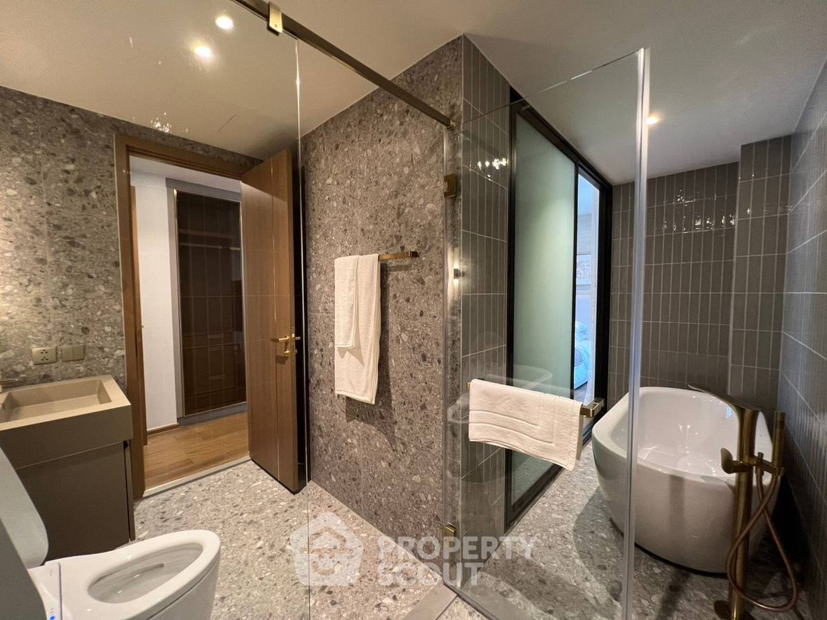 picture 2-BR Condo at Via 34 near BTS Thong Lor (ID 3374086) - 14/21