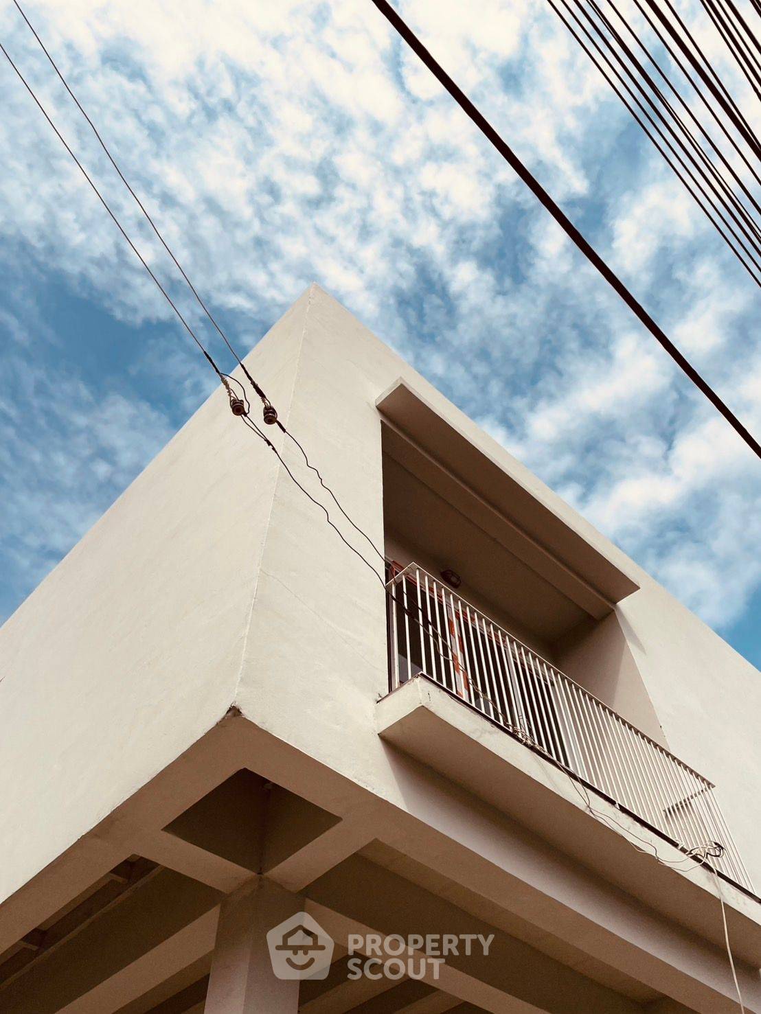 ให้เช่าบ้านเดี่ยว 3 ห้องนอน 320 ตร.ม. 40 ตร.ว. เขตห้วยขวาง