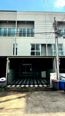 โฮมออฟฟิศ วิทยาลัยเทคนิคดอนเมือง : ถูกมากทาวน์โฮม 3ชั้น Patio แจ้งวัฒนะ ใกล้รถไฟฟ้าและทางด่วน Yield สูง