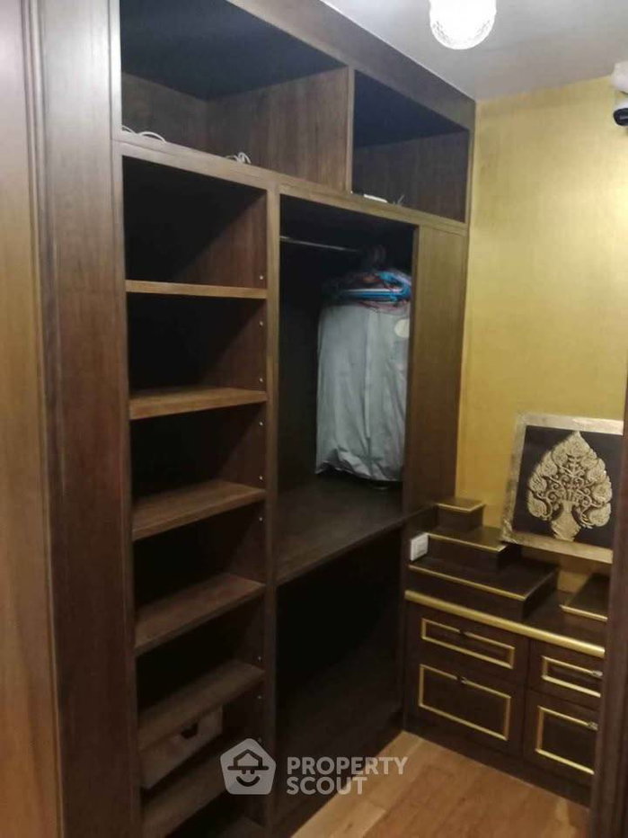 picture 2-BR Condo at The Emporio Place near BTS Phrom Phong (ID 3373550) - 17/22