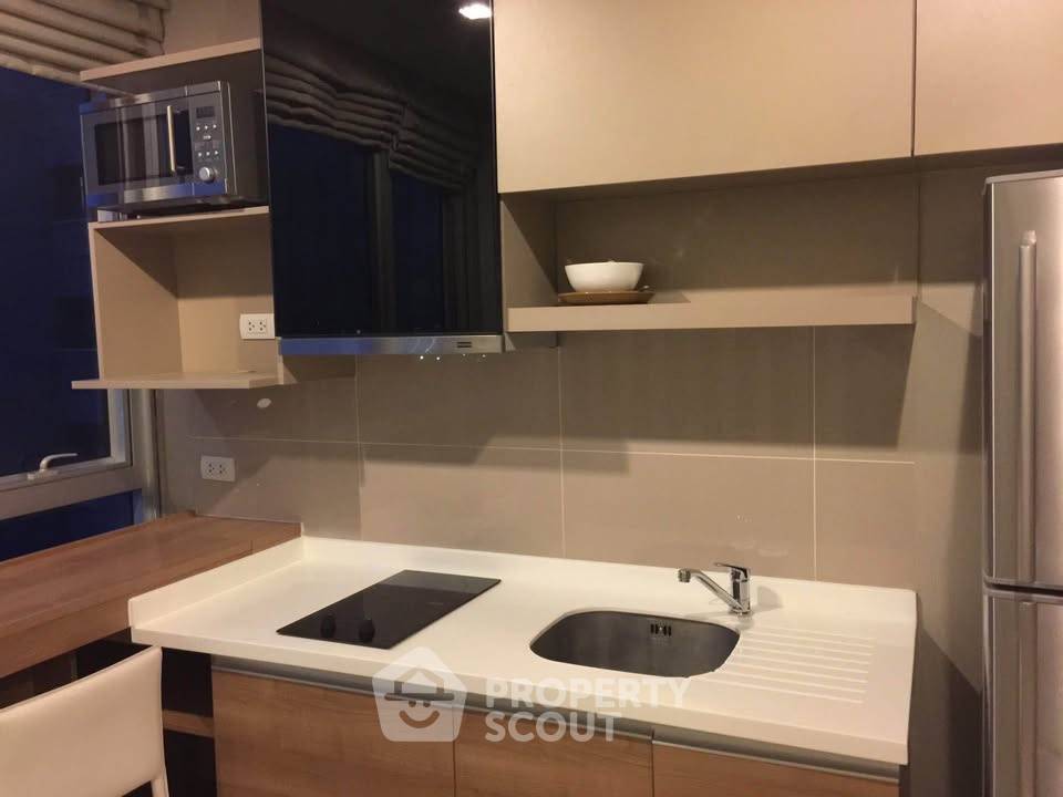 รูป คอนโด 1-ห้องนอน ที่ ริธึ่ม สุขุมวิท 50 ใกล้ BTS อ่อนนุช (ID 2977056) - รูปที่ 6/11