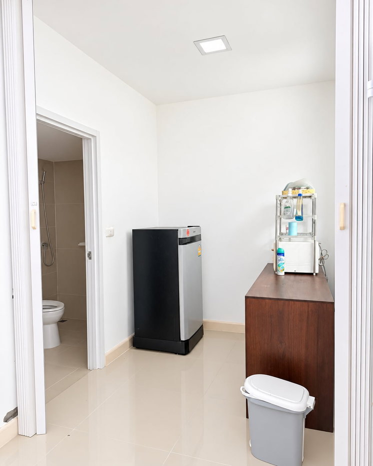 รูป 🏡 บ้านให้เช่า ทาวน์โฮม 2 ชั้น พร้อมเฟอร์นิเจอร์ ในโครงการคุณภาพ ใกล้สนามบินเชียงใหม่ โซนแม่เหียะ ทำเลดี เดินทางสะดวก - รูปที่ 3/10
