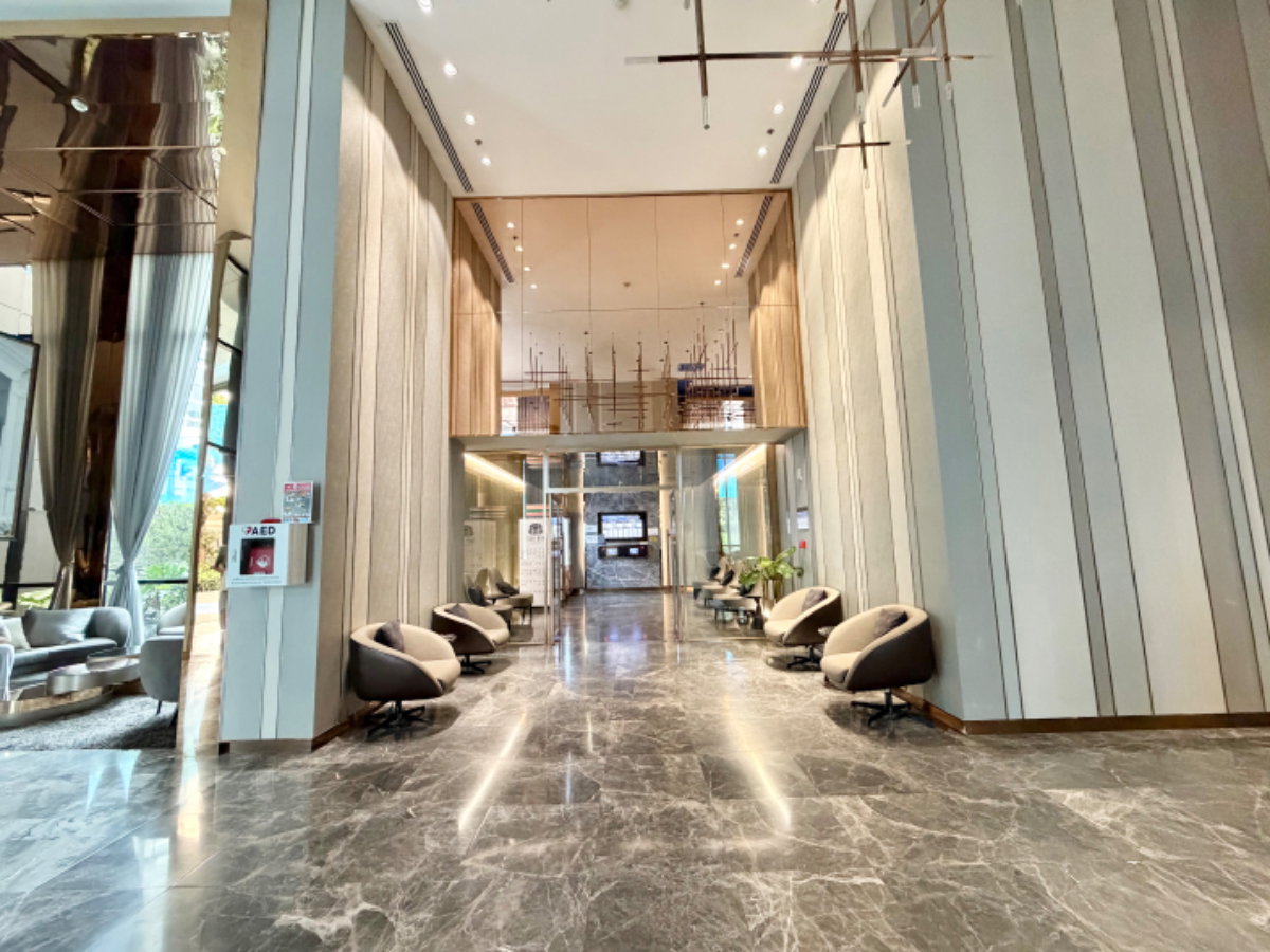 picture Knightsbridge Prime Sathorn | Duplex, 34th Floor, Corner Unit | 39.56 sq.m. | Only 5.99 million Baht. - 33/37
