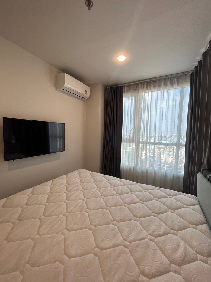 รูป For rent ✳️ XT Huai Khwang 2 Bedrooms, 2 Bathrooms, Living room, Kitchen, Corner room. 38,000฿ - รูปที่ 1/13