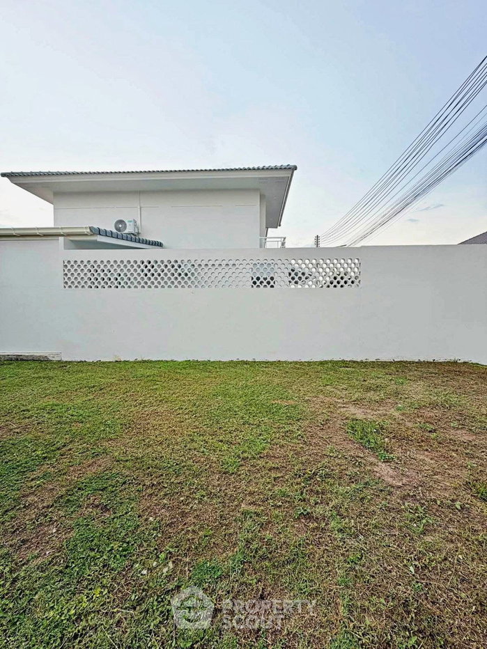 รูป ขายบ้านเดี่ยว 4 ห้องนอน 240 ตร.ม. ย่านตลาดน้ำพัทยา (ID 3371411) - รูปที่ 38/39