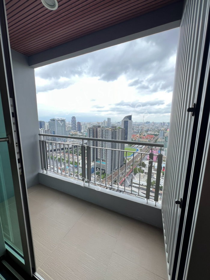 picture ð
The Address Asoke â near MRT Phetchaburi and Airport Link. - 5/10
