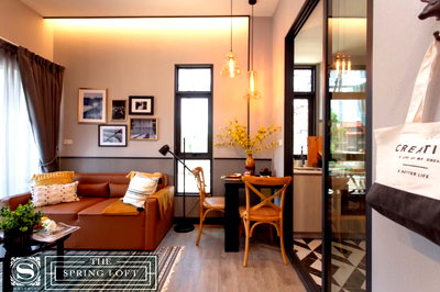 Condos for sale : Condo for sale: Brand-new luxury unit at The Spring Condo, right next to Central Festival Chiang Mai.